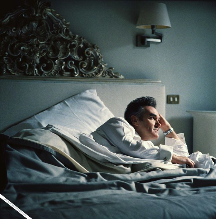 morrissey spent the day in bed review